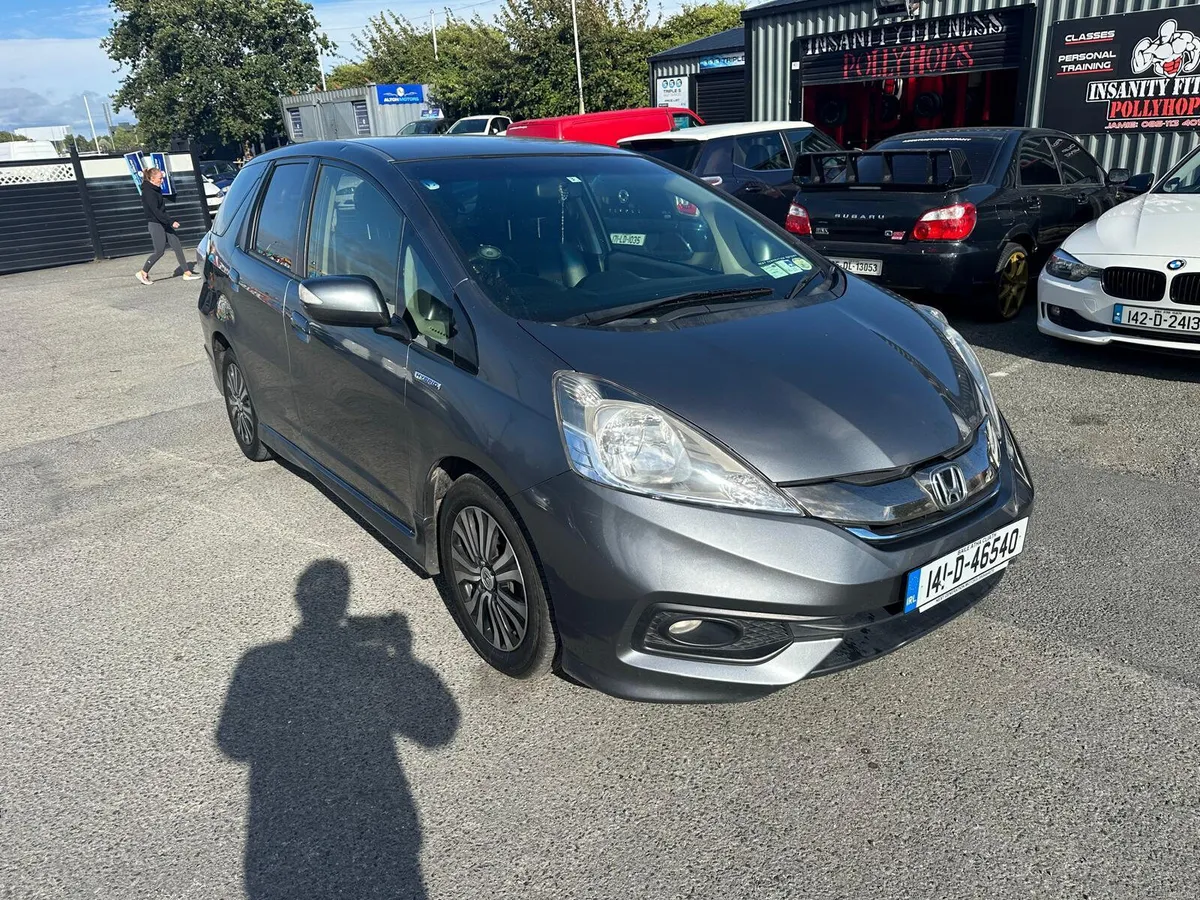 2014 Honda Fit Shuttle Hybrid 1.3L Fresh NCT - Image 1