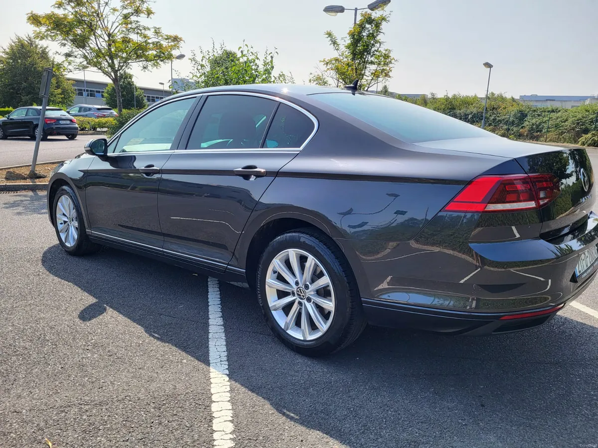 2021 VOLKSWAGEN PASSAT 2.0 TDI  AUTO BUSINESS ED - Image 6
