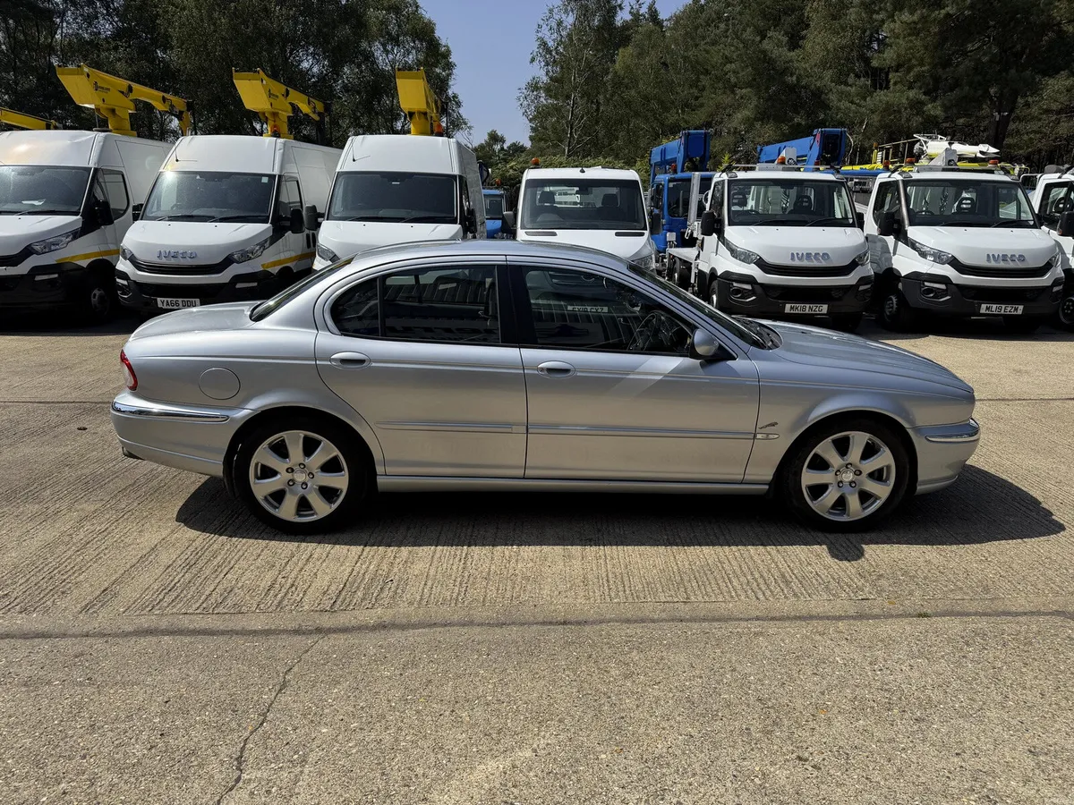 Jaguar X-Type SE D 2.0 Diesel Full Leather - Image 4