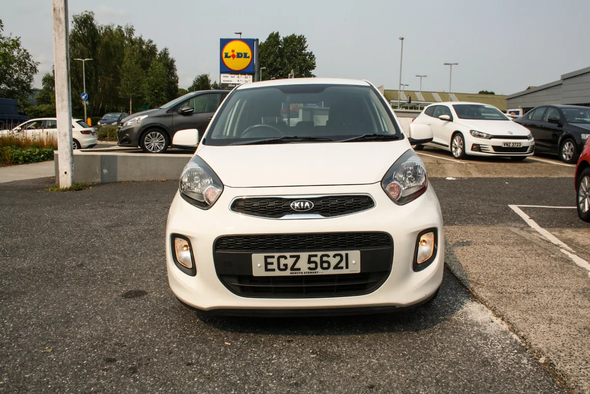 2017 Kia Picanto SE 1.2 Petrol  AUTOMATIC - Image 2