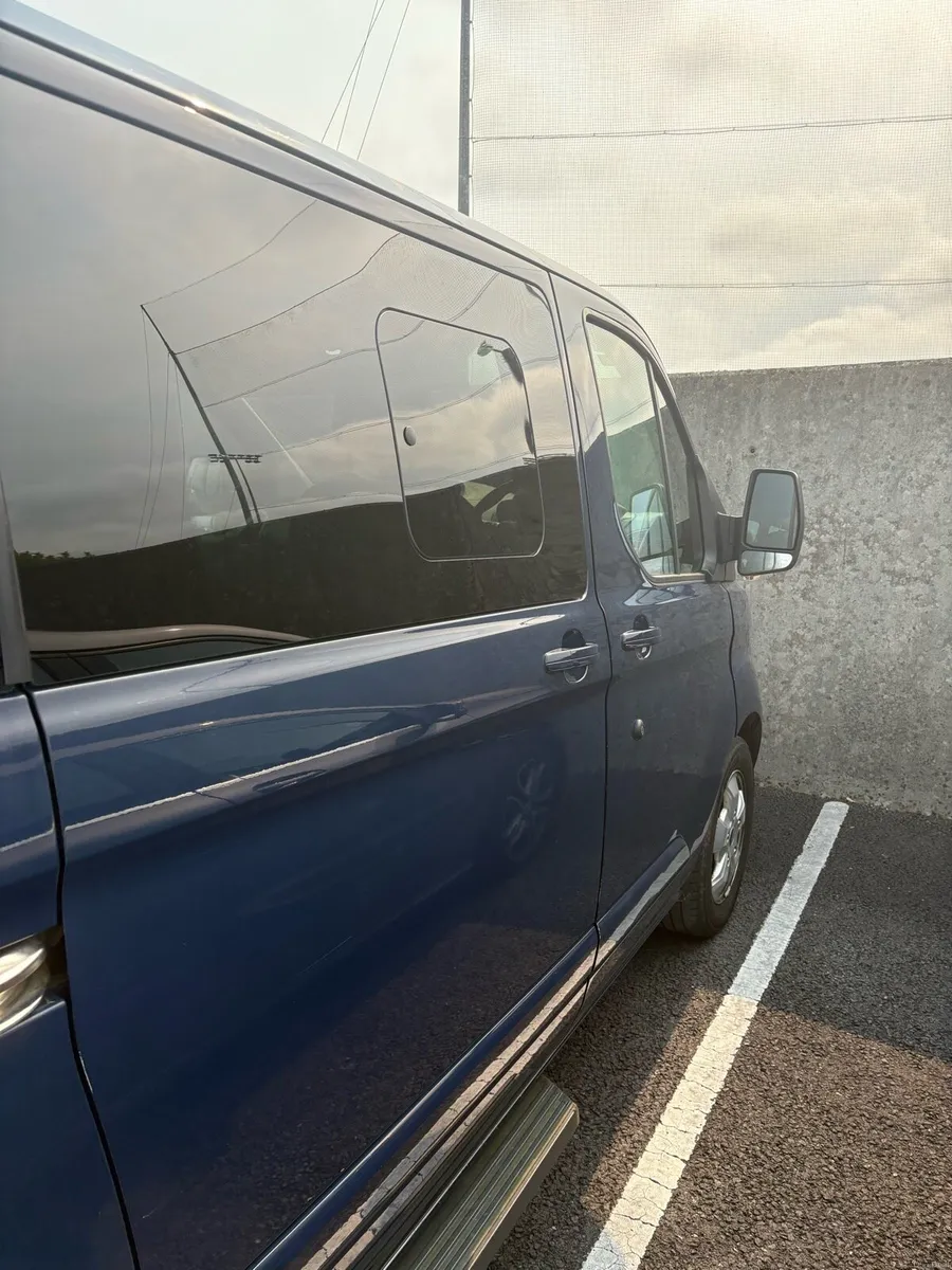 Ford Tourneo Custom Titanium - 8 Seat NEW ENGINE - Image 3