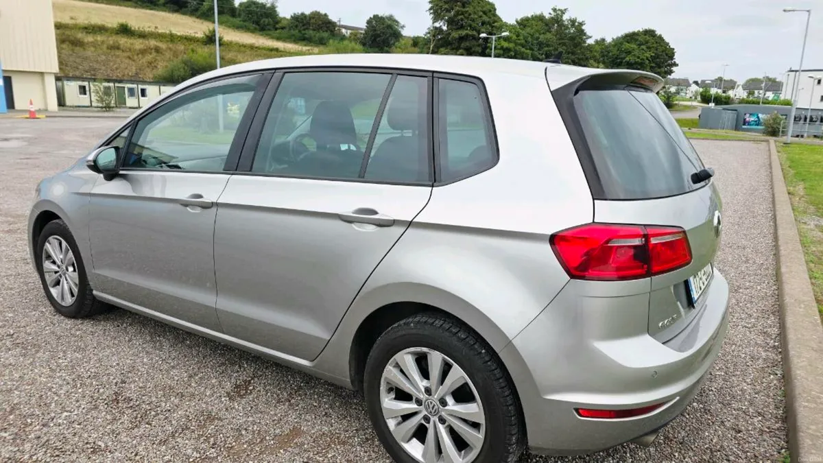 2017 Golf Plus Automatic Excellent condition - Image 4