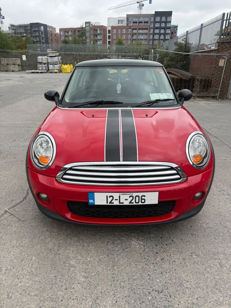 Mini Cooper 2012 - Image 1