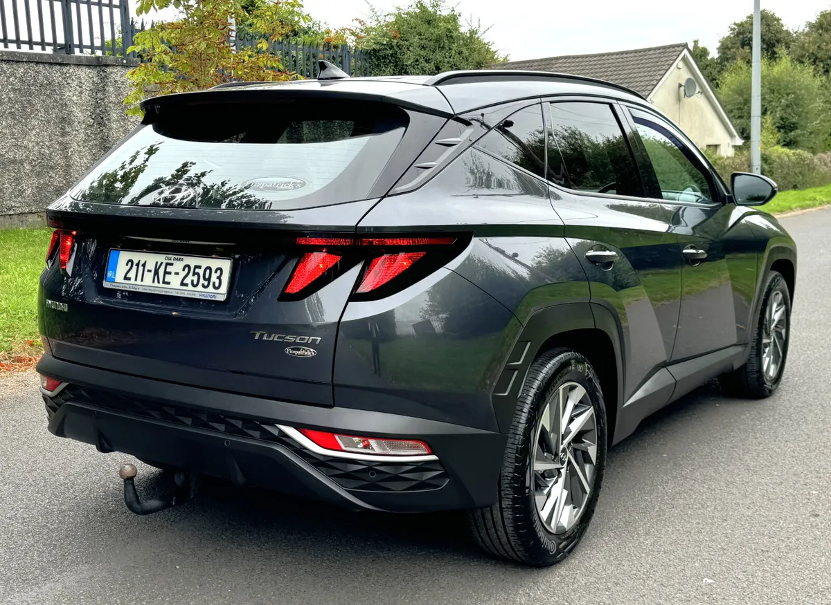 Hyundai Tucson 2WD Executive 2021 - Image 4