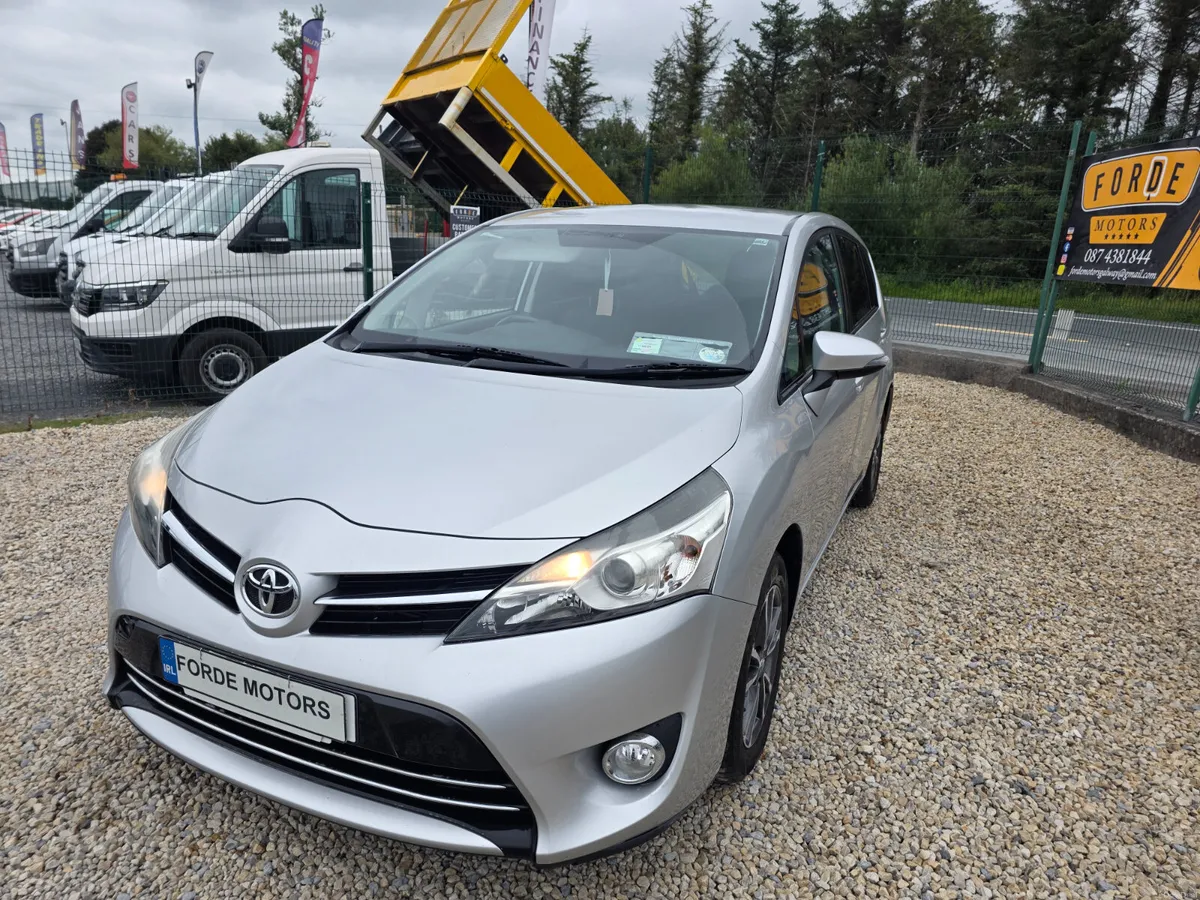 Toyota Verso 2014 - Image 2
