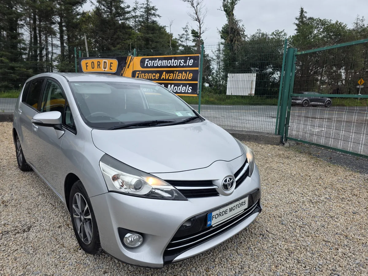 Toyota Verso 2014 - Image 1