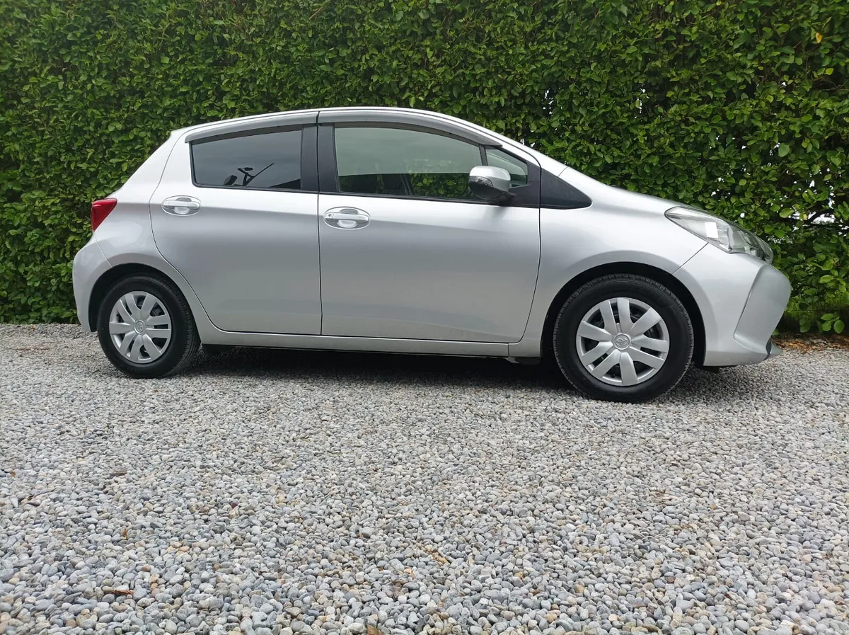 TOYOTA YARIS 1.3 PETROL AUTOMATIC, 2016 - Image 1