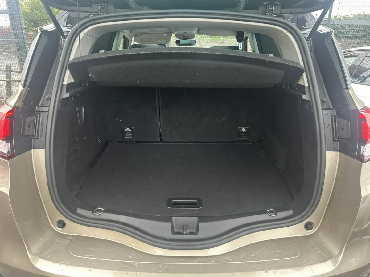 Renault Scenic 2017 - Image 4