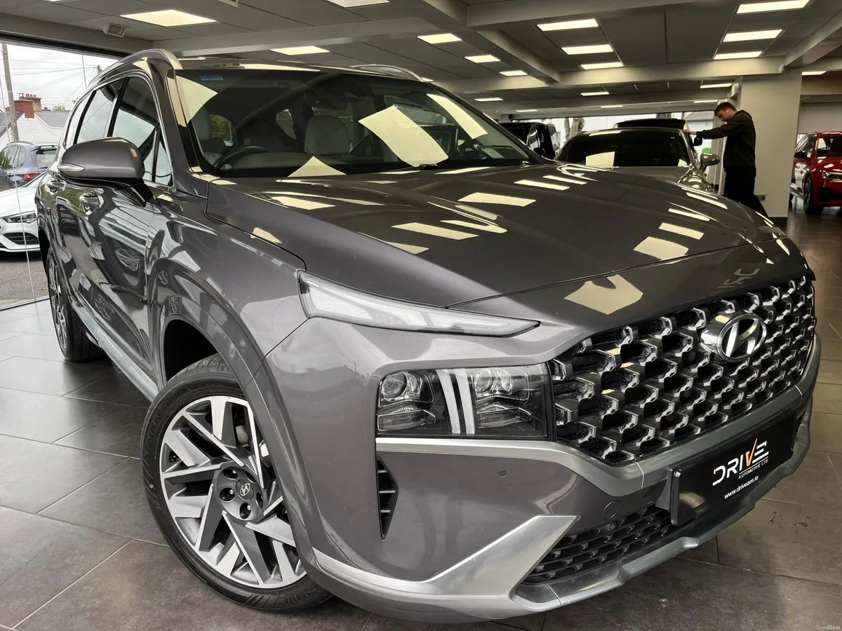 Hyundai Santa Fe 2021 2.2 CRDI 4 WD Executive - Image 2