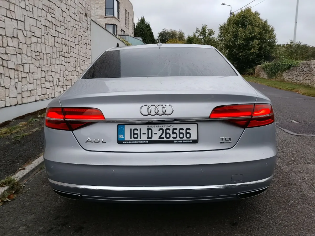 Audi A8 LWB 3.0 TDI 262BHP Quatt TIP SE EX 4D - Image 4