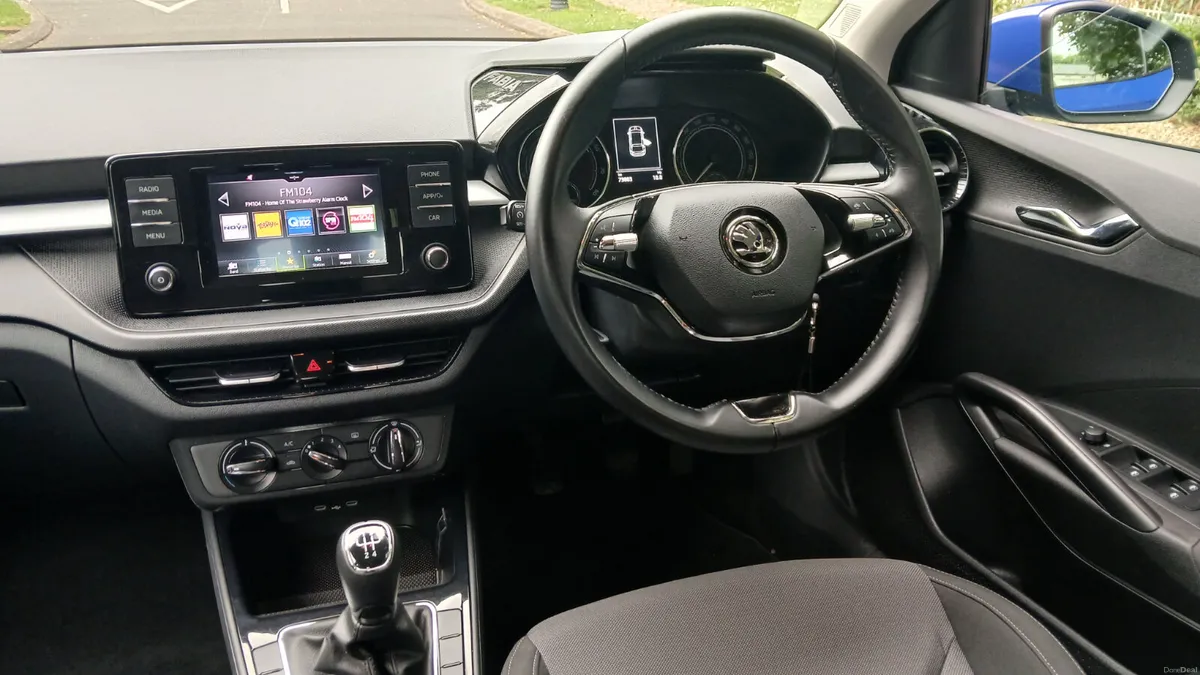 Skoda Fabia 2023 *1.0 TSi 95bhp* AMBITION 5dr - Image 4