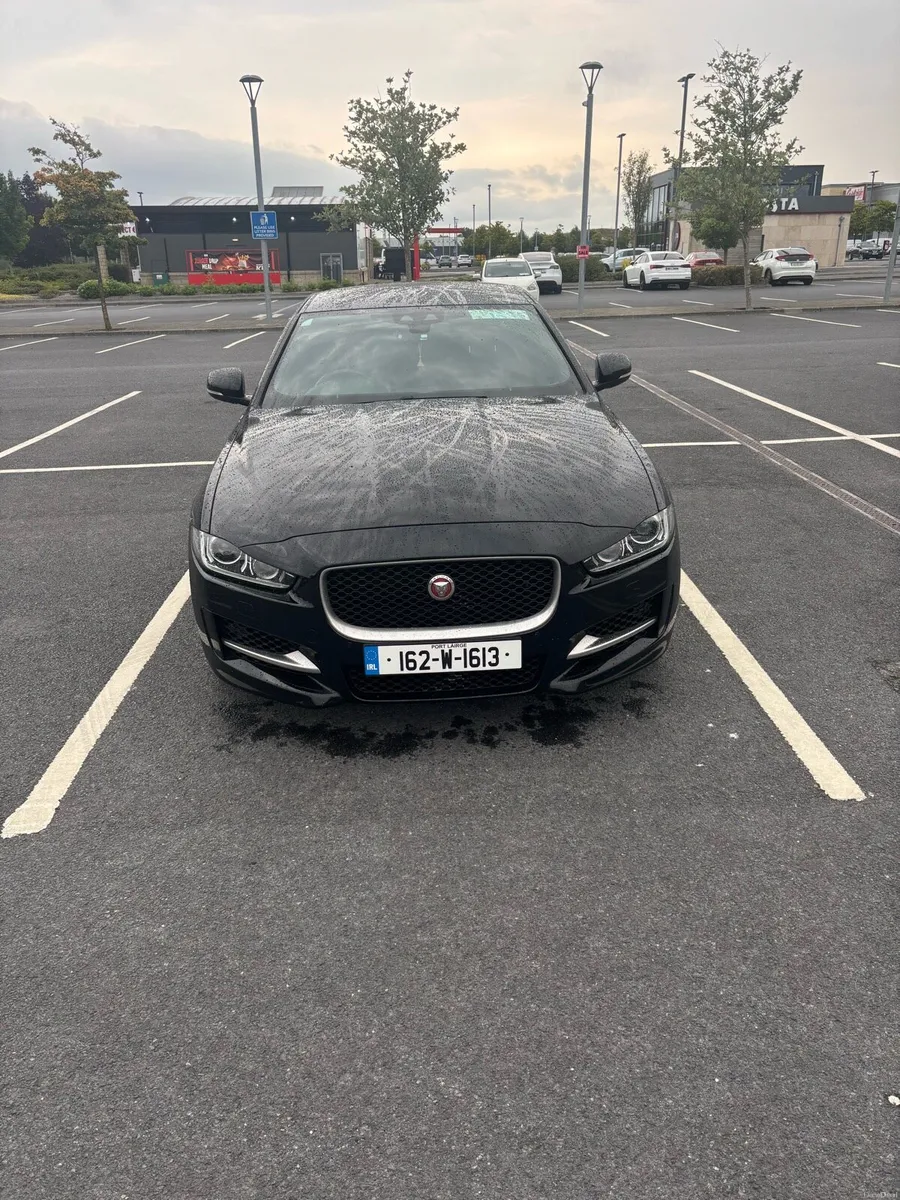 Jaguar XE - Image 2