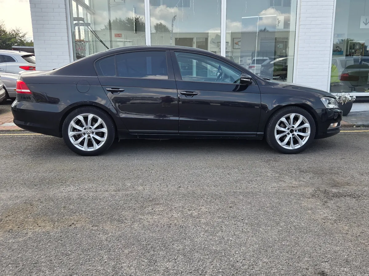 Volkswagen Passat 2014 - Image 3