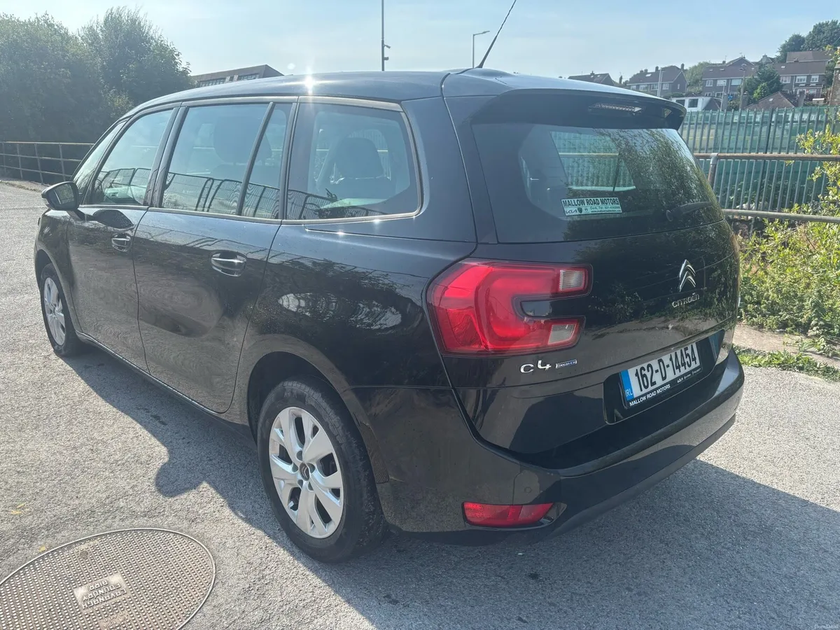 Citroen C4 Picasso 7 Seater - Image 3