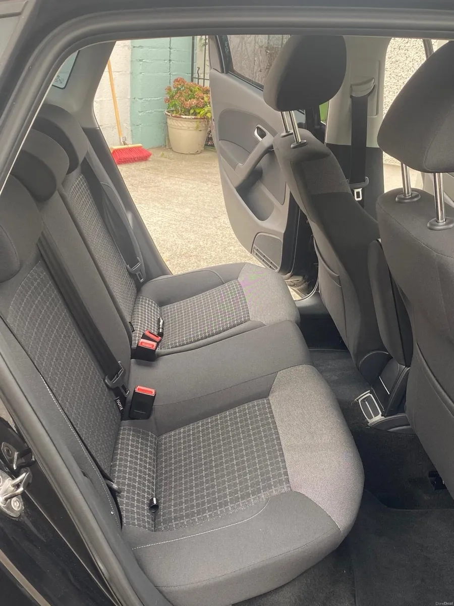 Volkswagen Polo 1.2 petrol automatic - Image 4