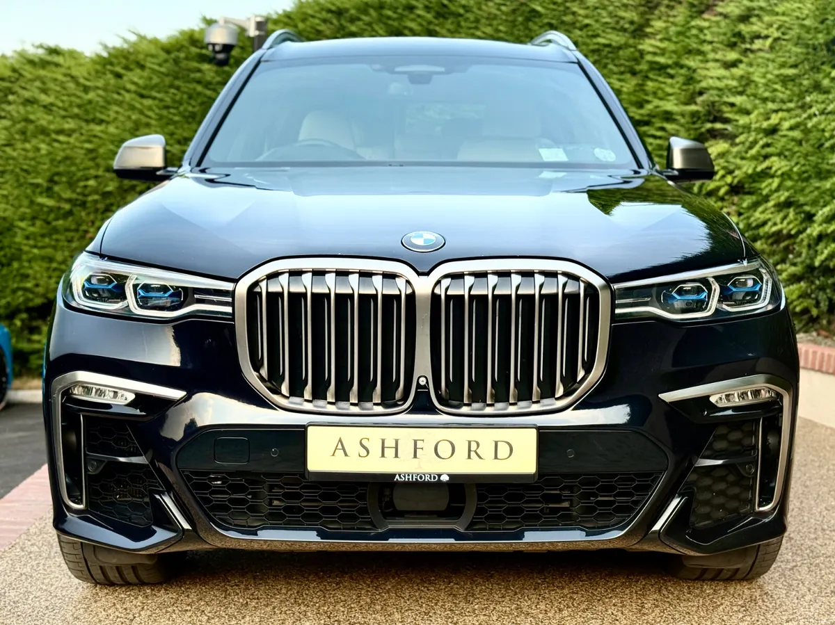 BMW X7 M50D 192 400BHP 7 SEATER - Image 2