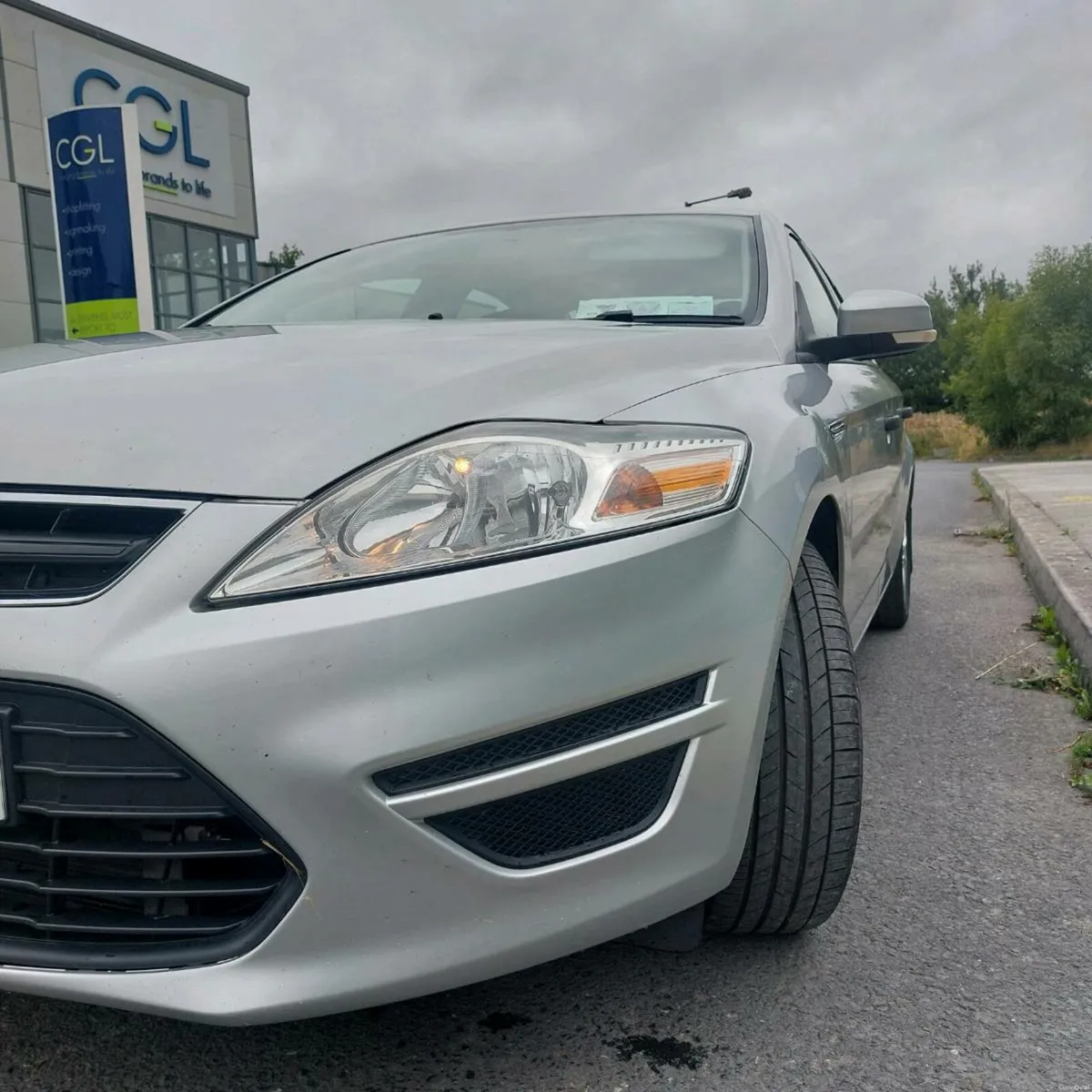 Ford mondeo - Image 3