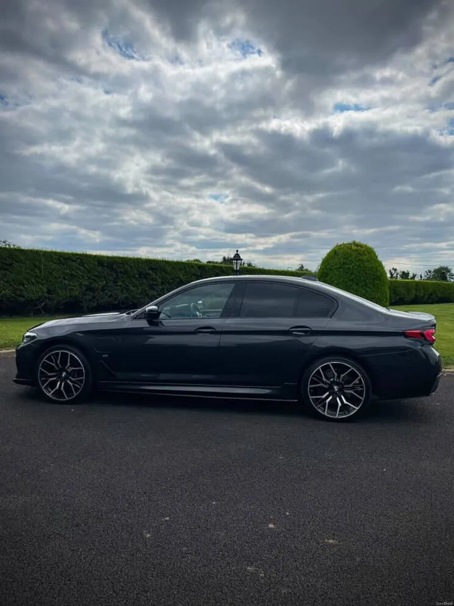 BMW 530e 2021 M Sport LCI Pro Edition - Image 4
