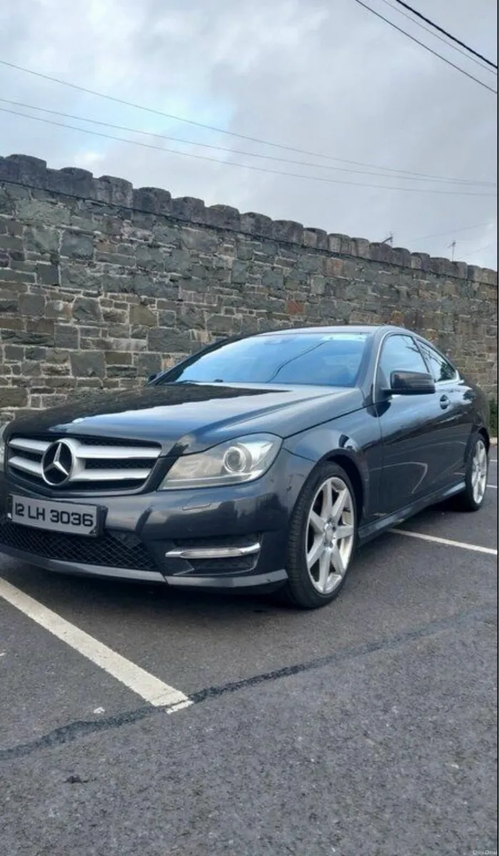 (New nct) Mercedes-benz C-class C220 AMG - Image 4