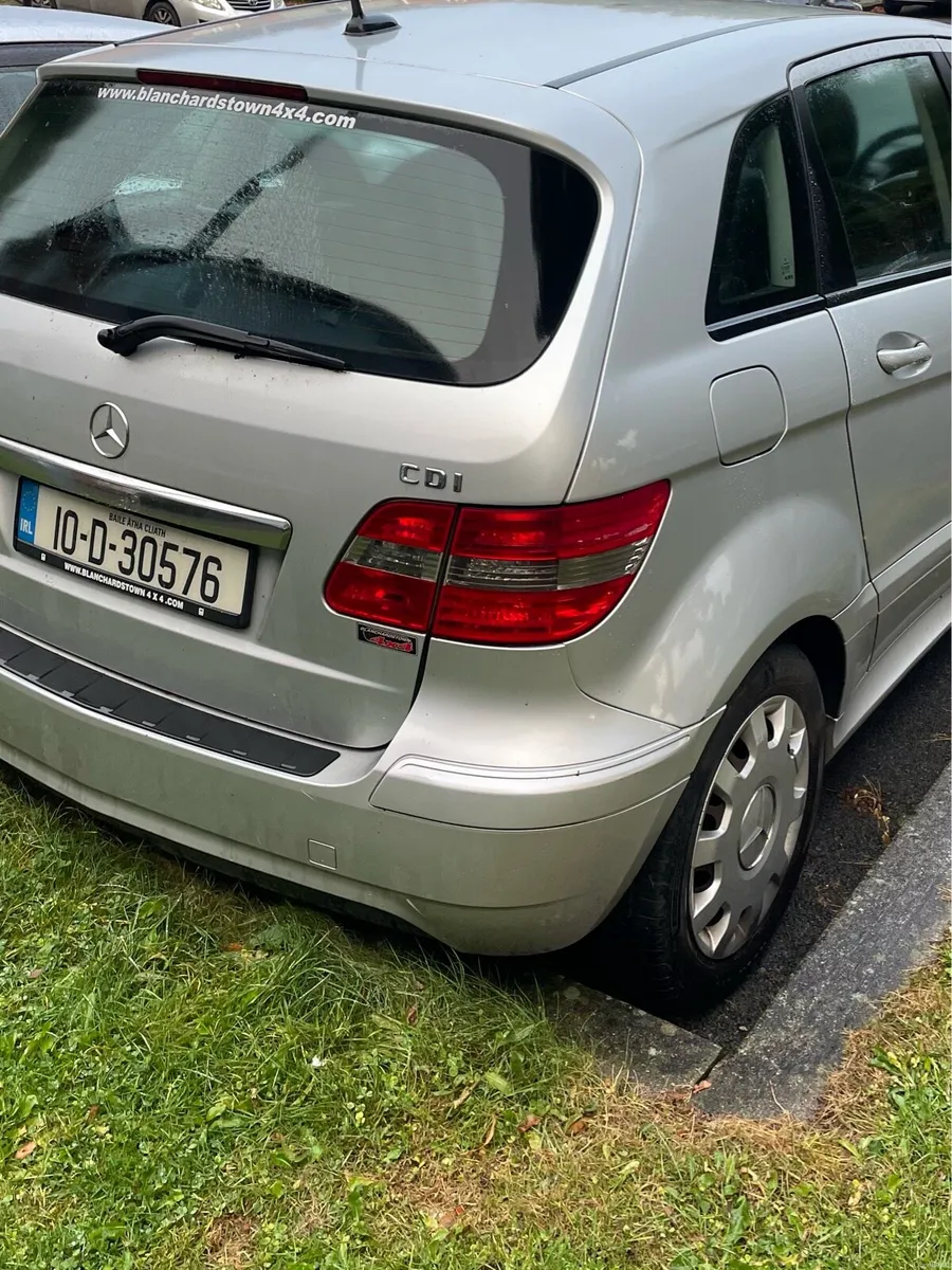 Mercedes B 180 2L Diesel - Image 2