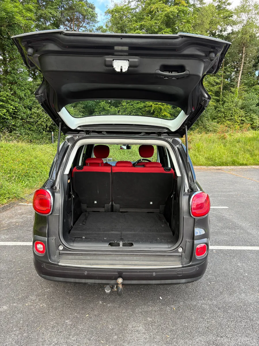 Fiat 500 L 2016 7 Seater, Automatic - Image 6