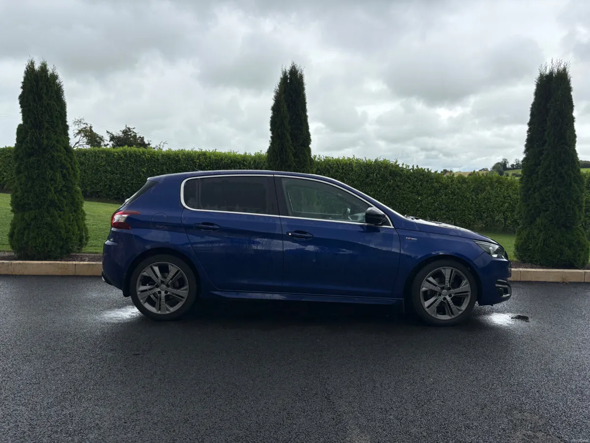 Peugeot 308 2017 - Image 4