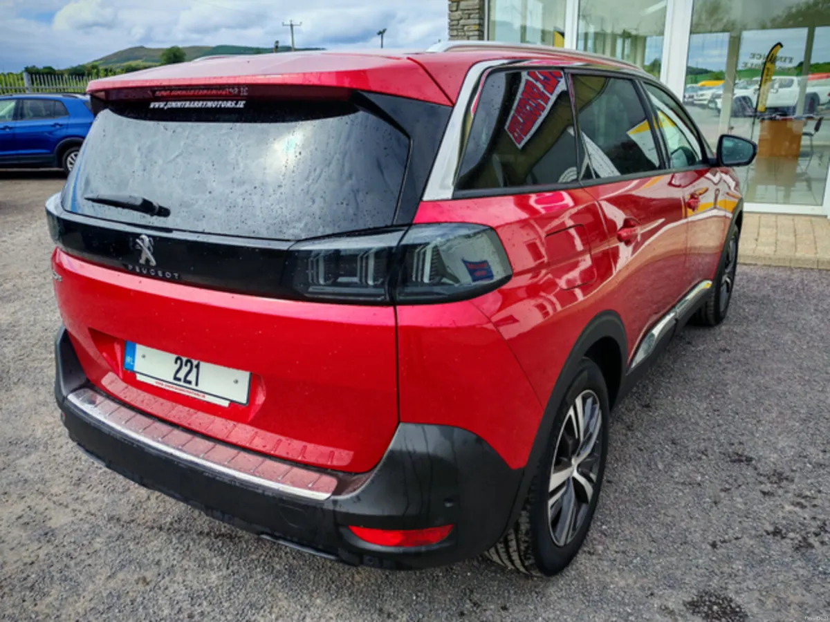 Peugeot 5008 ALLURE BLUEHDI S/S - Image 4
