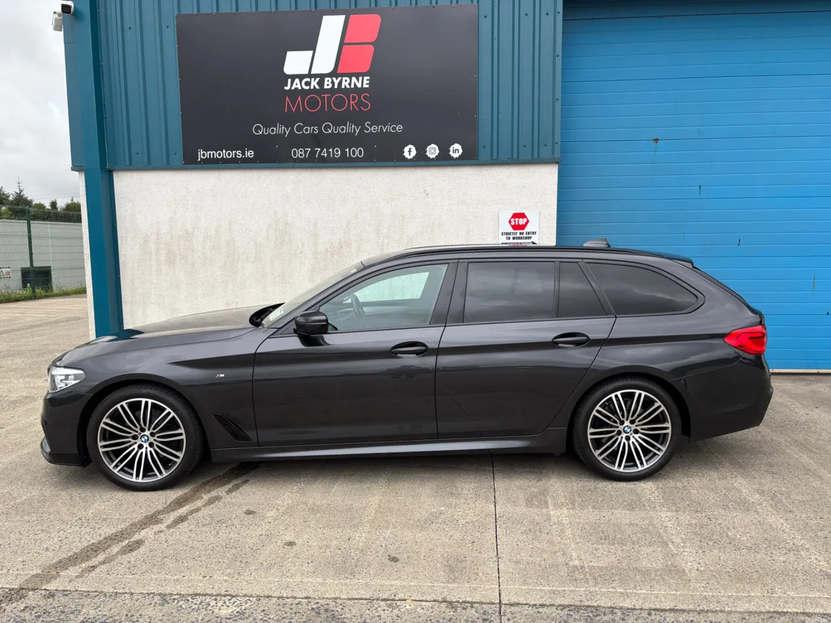 BMW 520D X-DRIVE MSPORT TOURING - Image 4