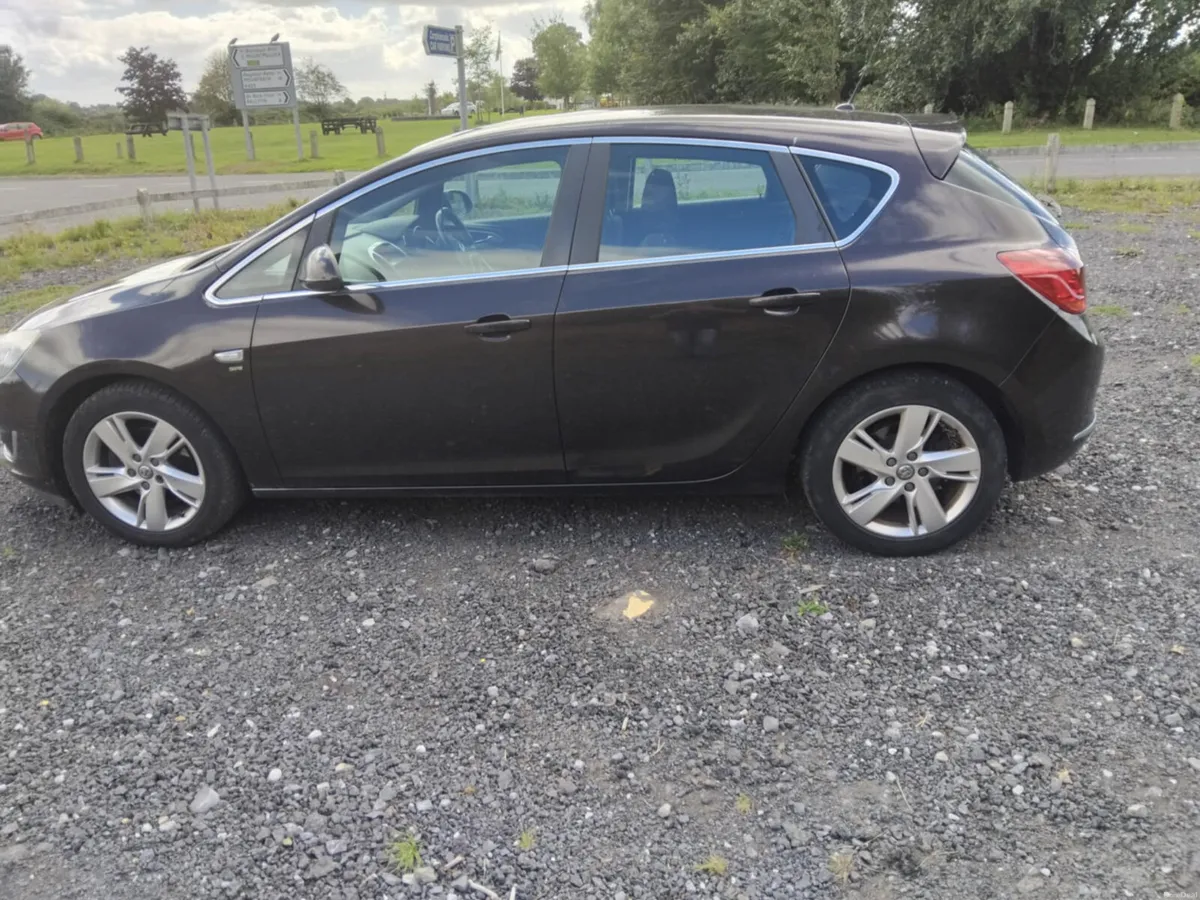 Vauxhall Astra 2012 SRI Diesel New NCT - Image 4
