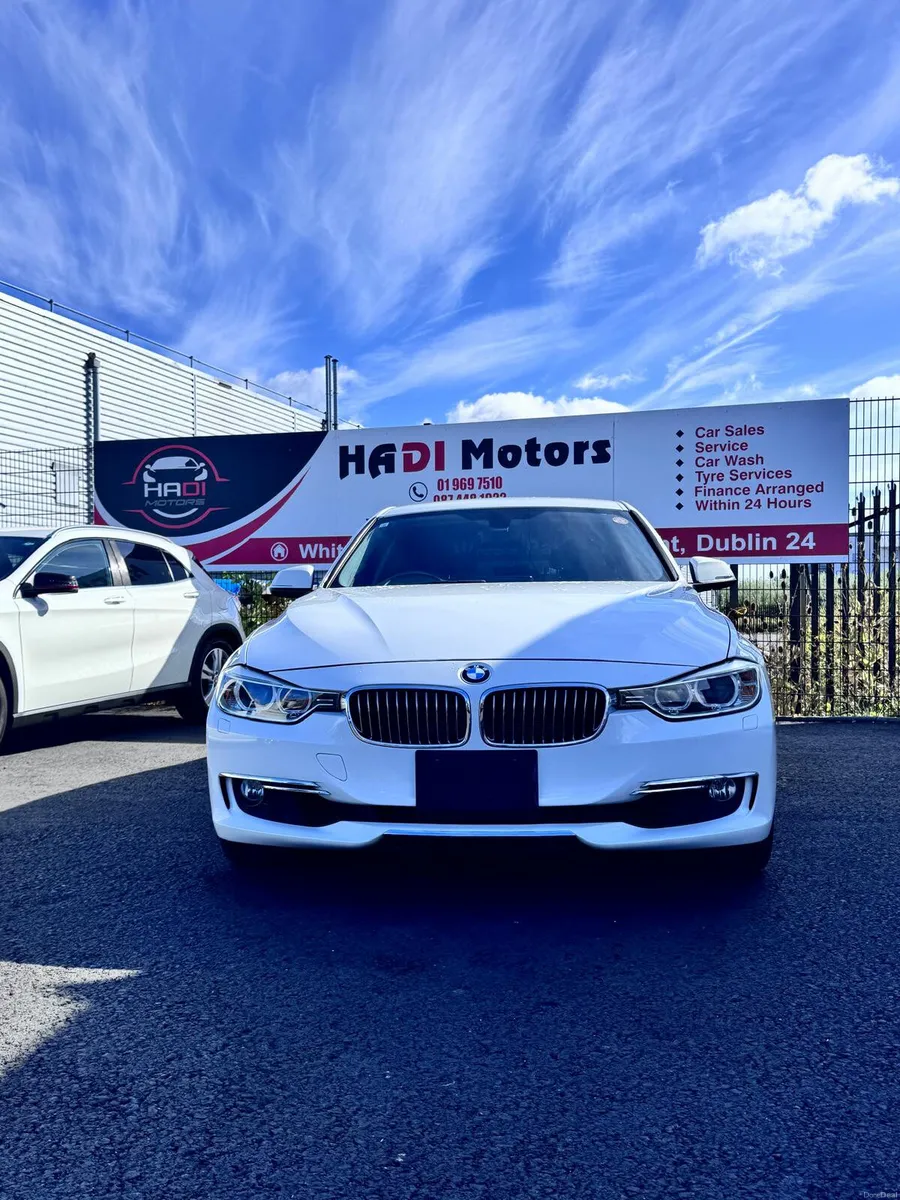 bmw 320 i 2013 white - Image 3