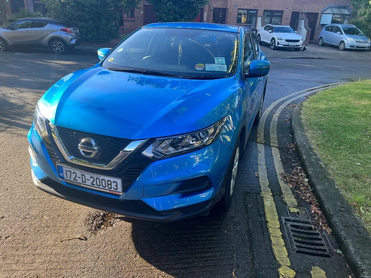 Nissan Qashqai1.2 Automatic,VERY LOW KM, NEW MODEL - Image 1