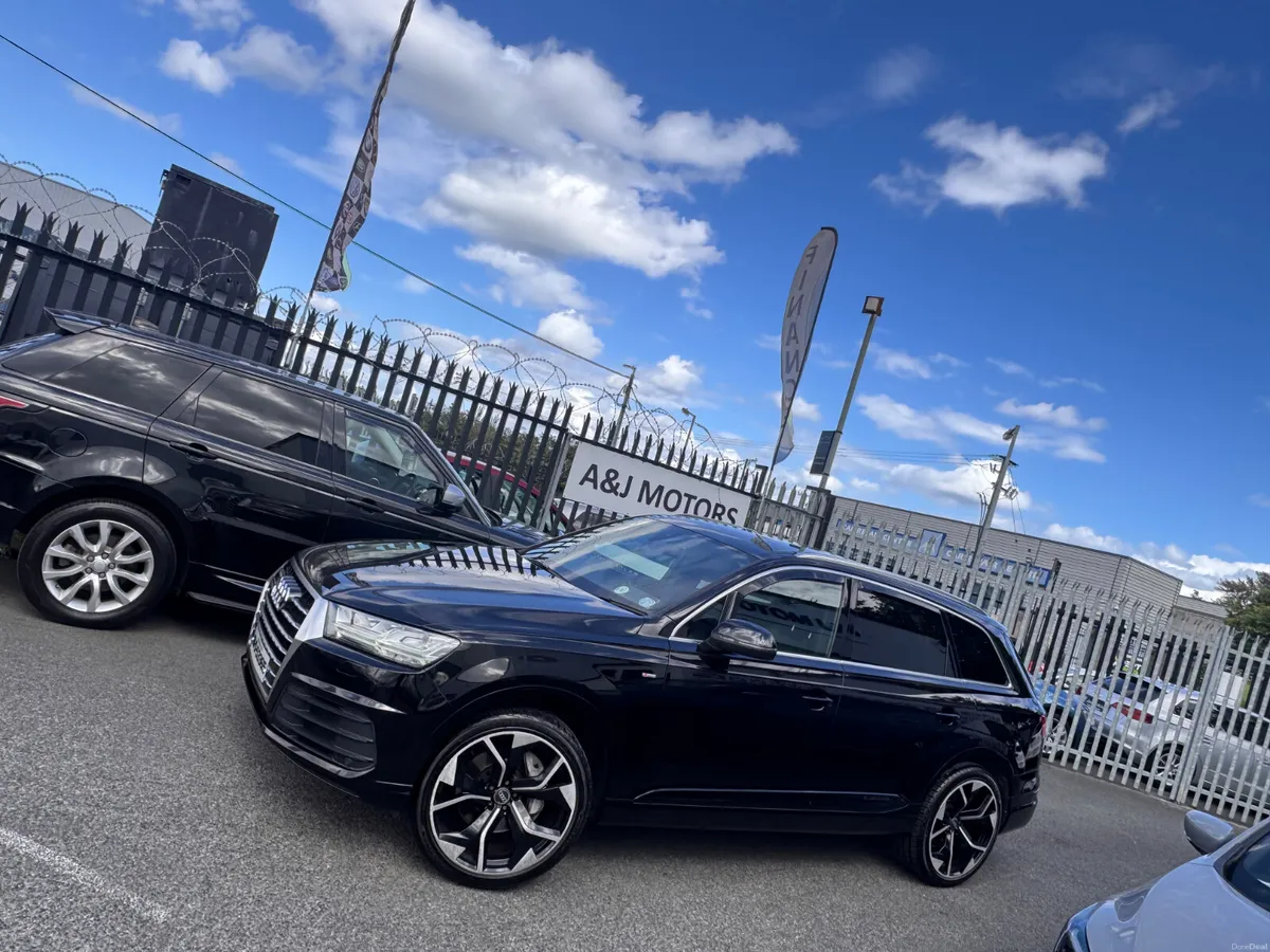 18 Audi Q7 Quattro 7 Seats S Line - Image 2