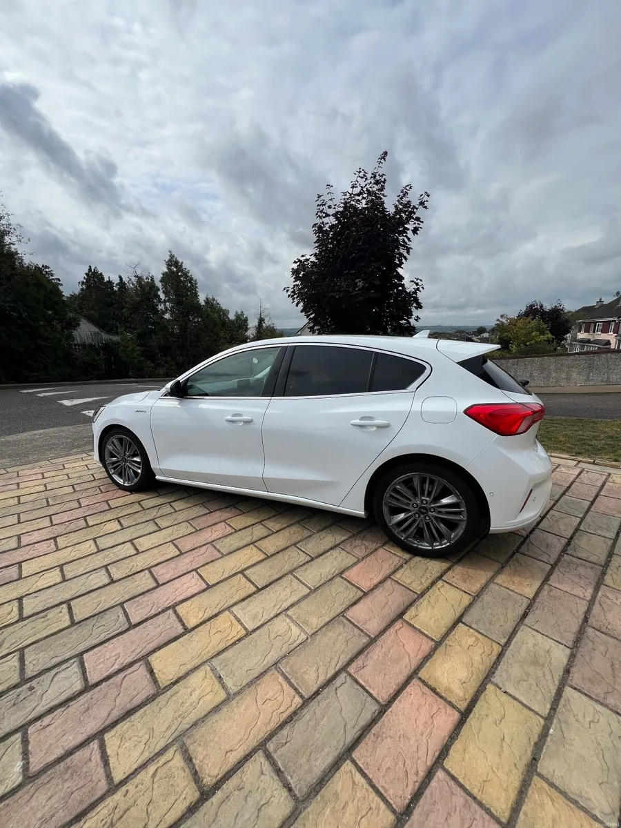 2019 Ford Focus Vignale 1.5TDCI - Image 4