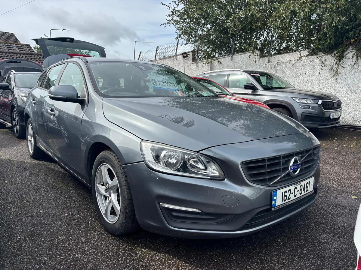 Volvo V60 2016  DIESEL  ESTATE