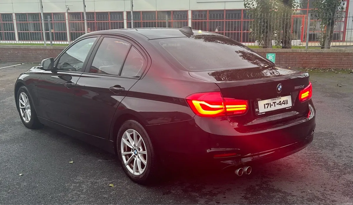 2017 BMW 320d - Image 4