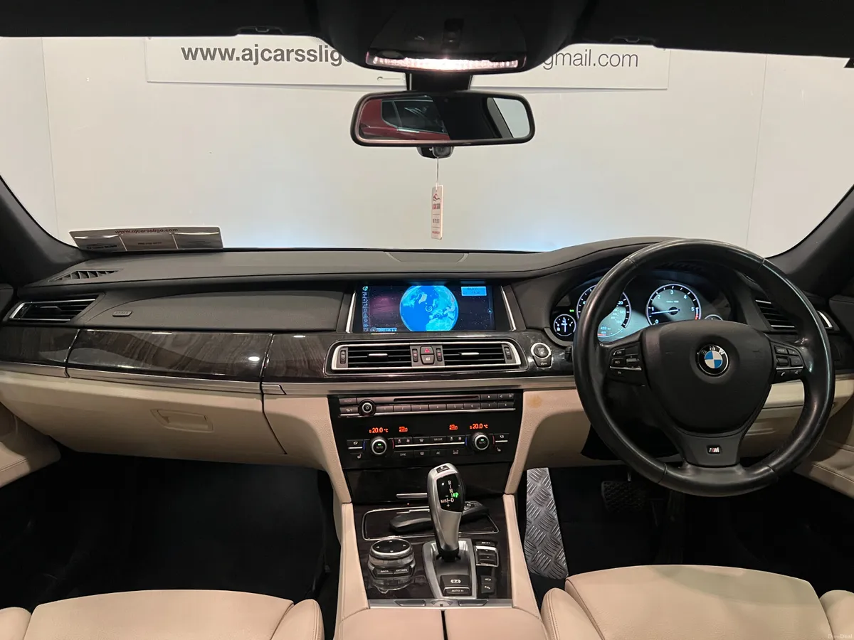 LOW MILES BMW 730D F01 M-SPORT AUTO 2014 - Image 4