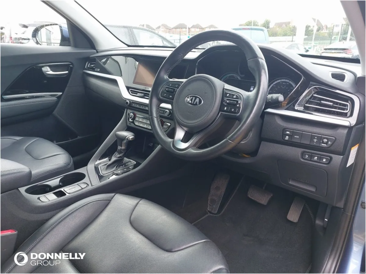 Kia Niro Estate 3 - Image 4