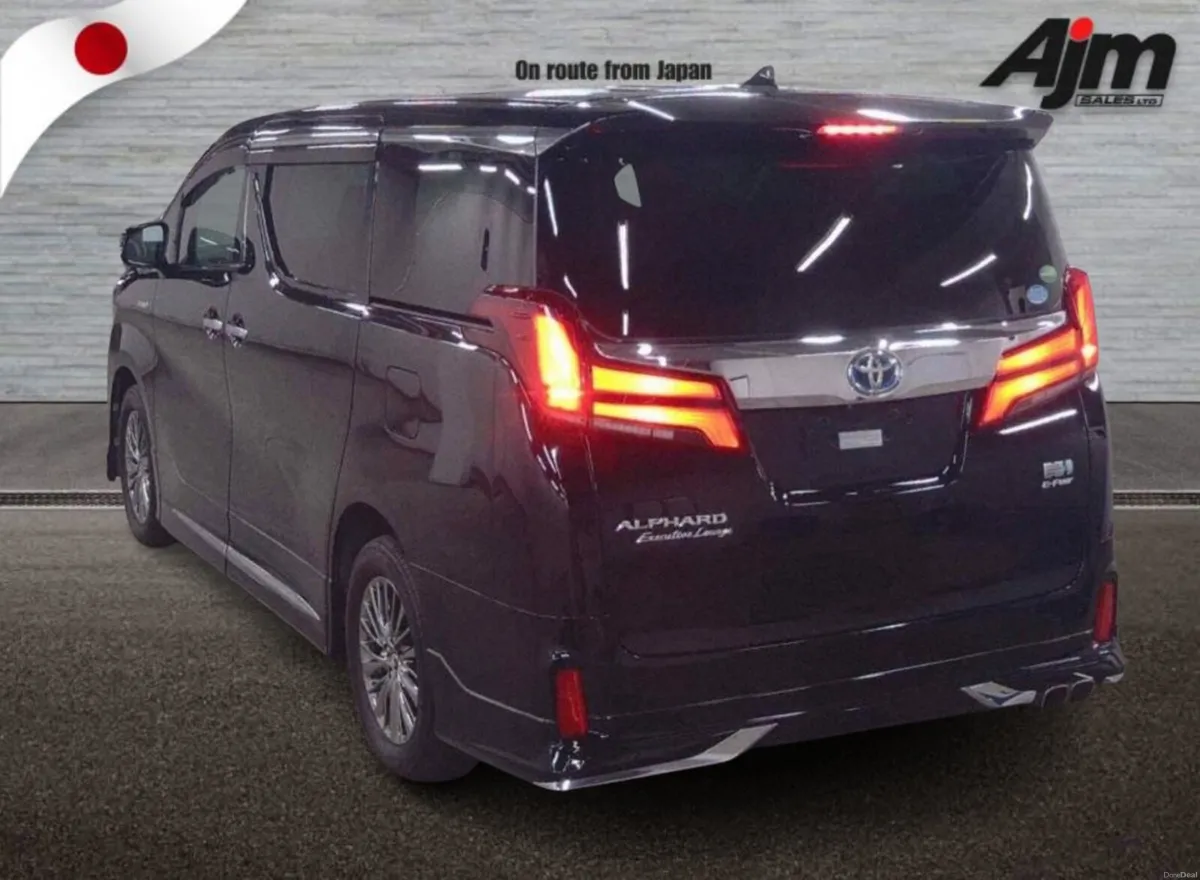 TOYOTA ALPHARD HYBRID S EXECUTIVE LOUNGE 2.5 4x4 - Image 2