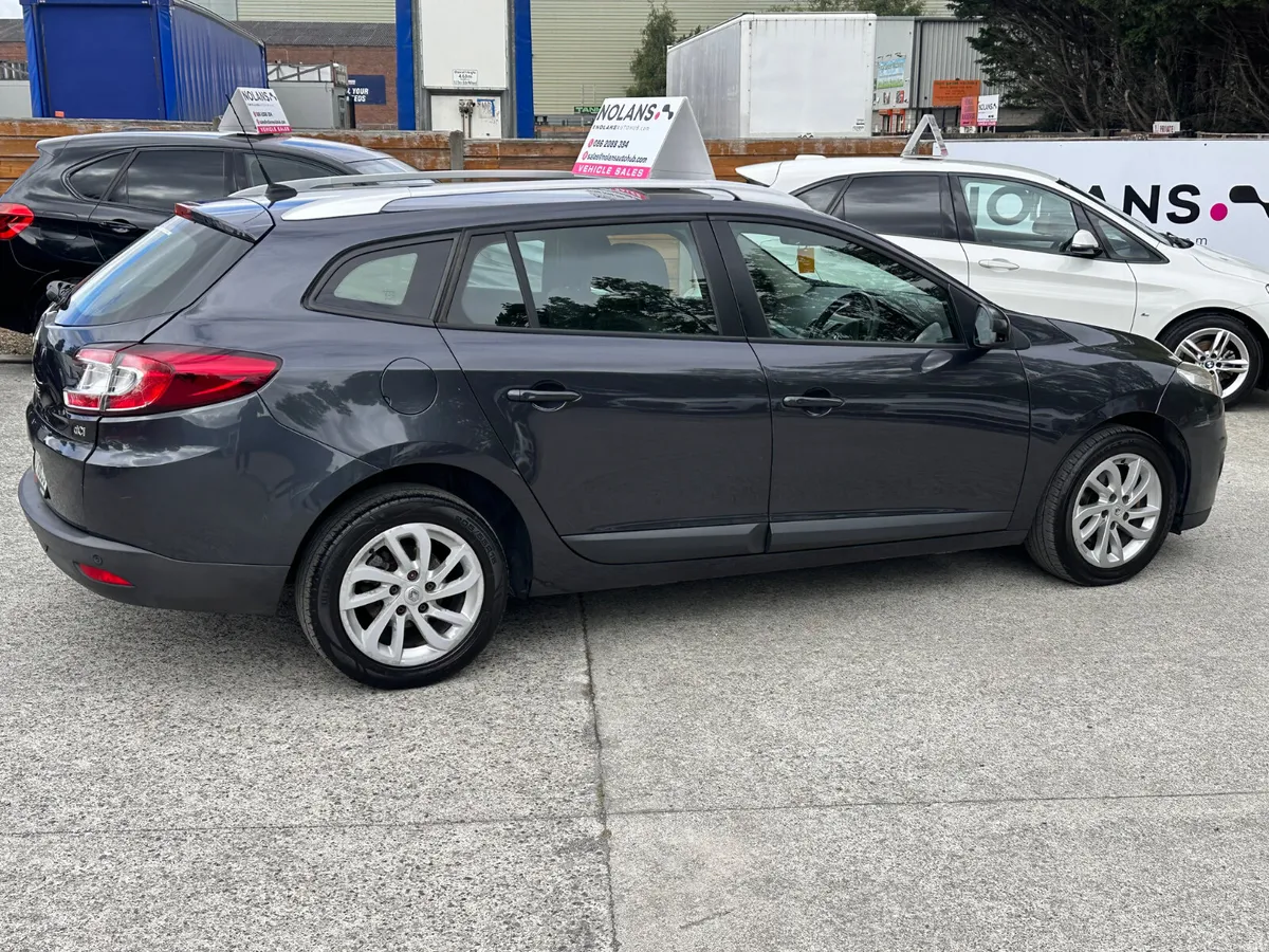 Renault Megane 2013 dci estate - Image 3