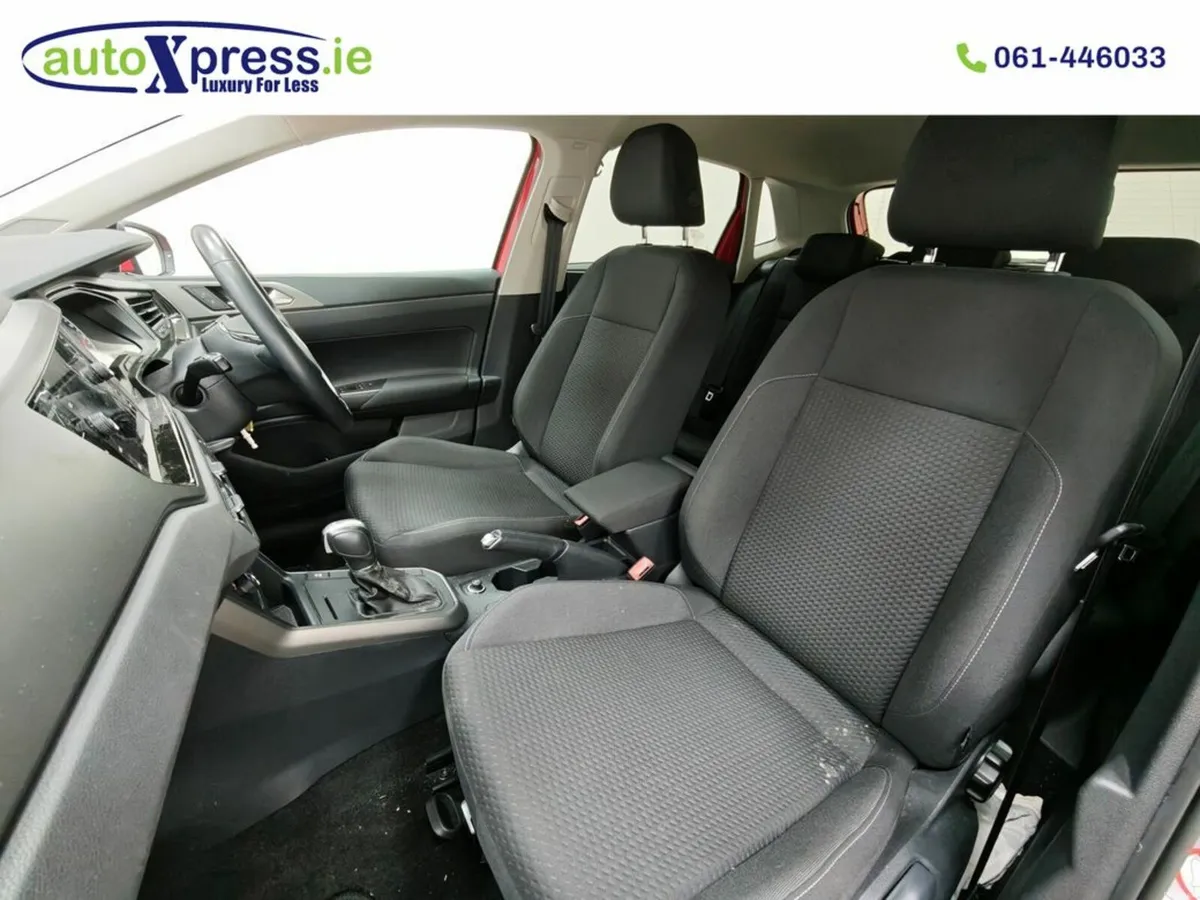 Volkswagen Polo 1.0 TSI Automatic, Reversing camer - Image 4