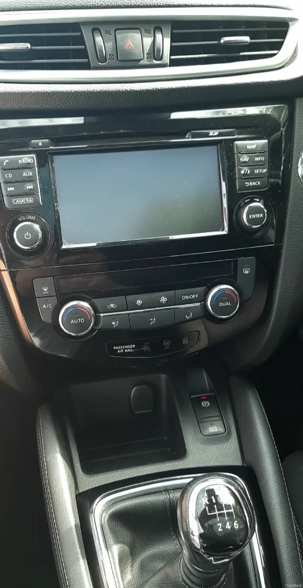 2018 Nissan Qashqai Nconnecta 15k - Image 4