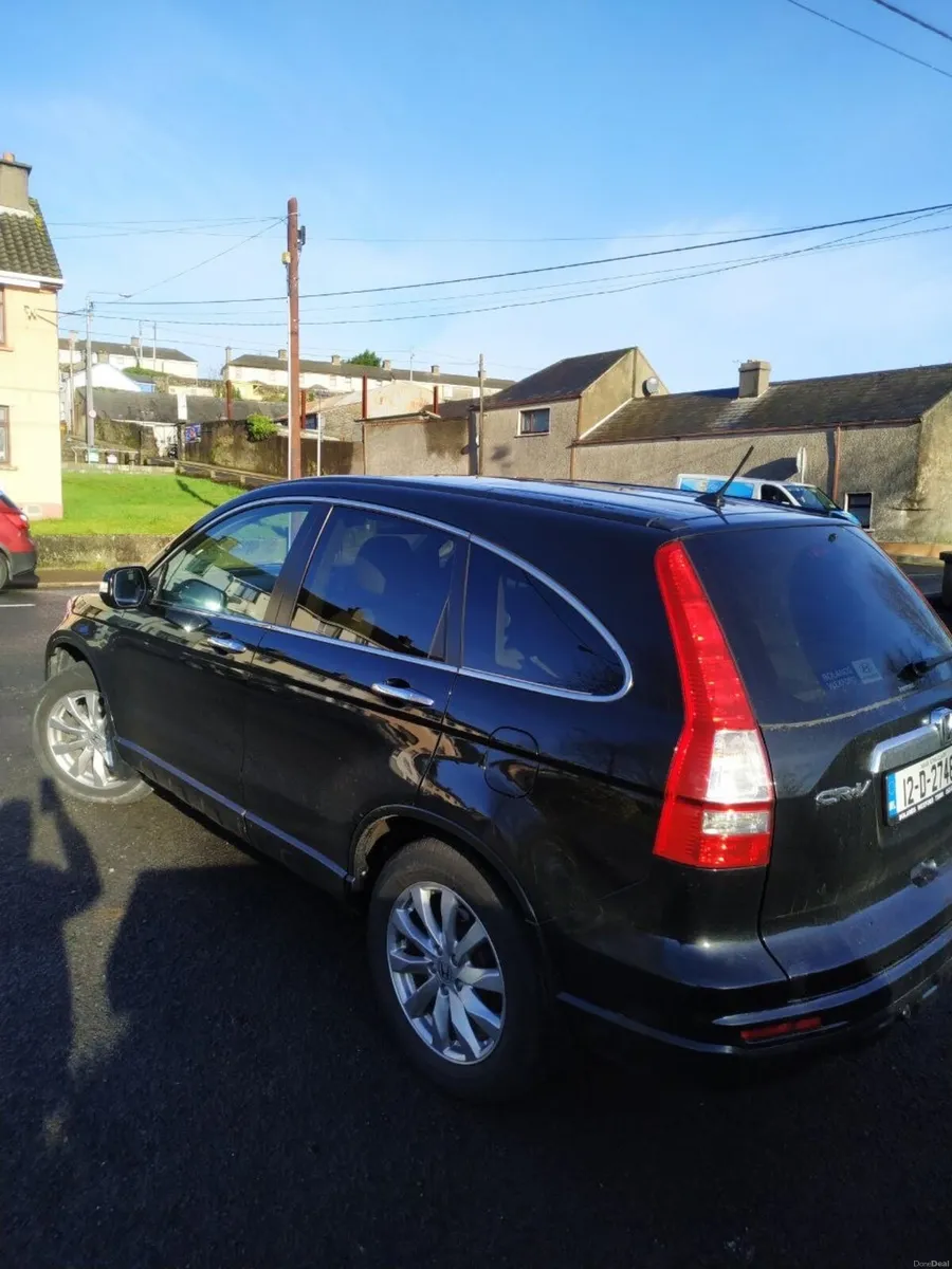 Honda CRV Exec (top spec) full service ,NCT nev - Image 3
