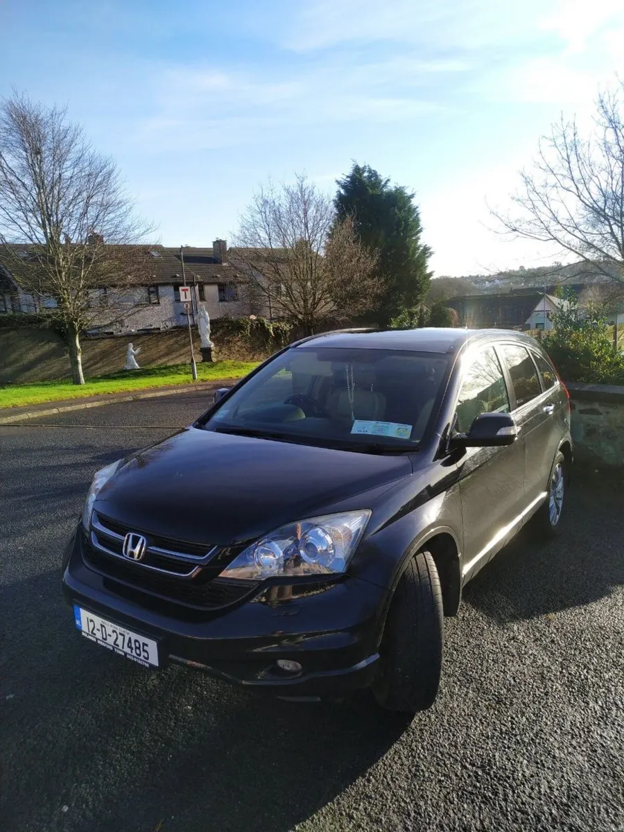 Honda CRV Exec (top spec) full service ,NCT nev - Image 2