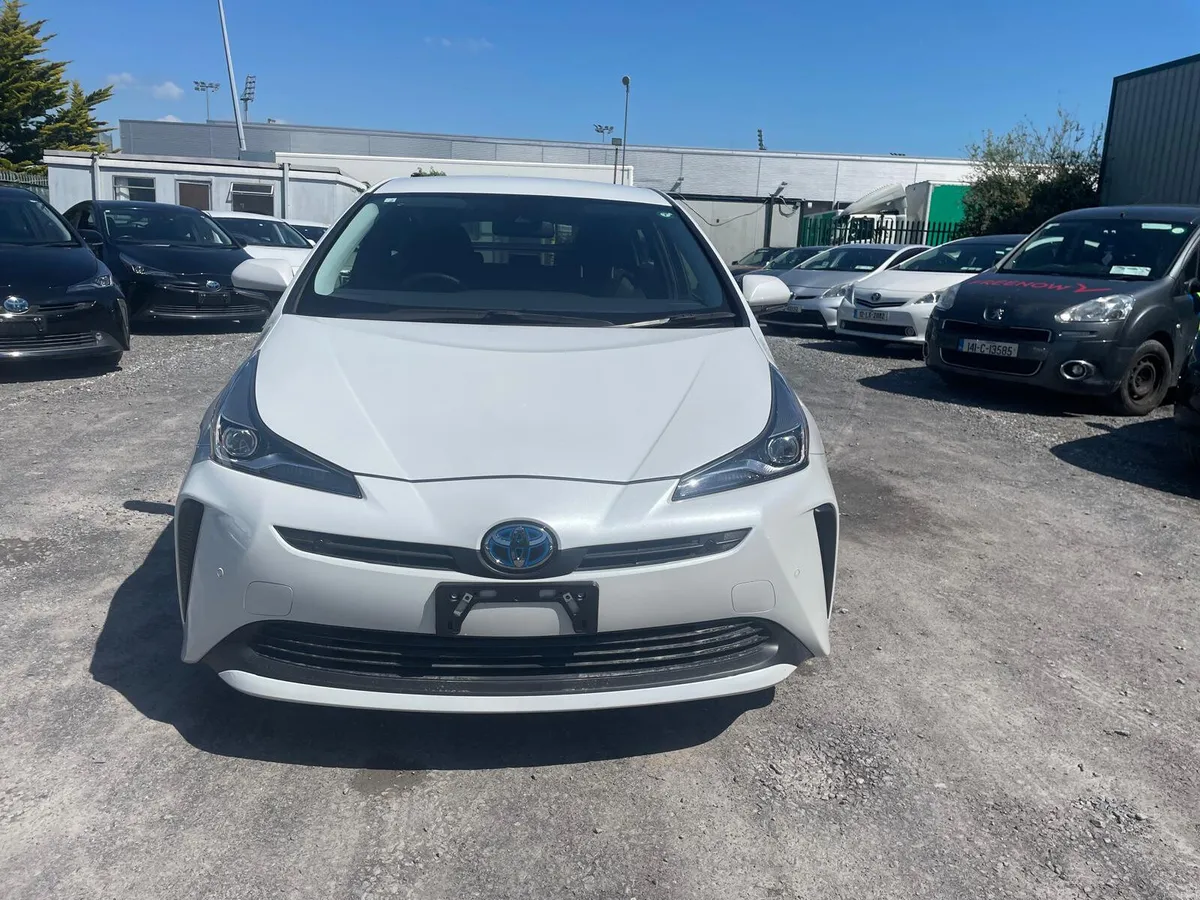 2022 Toyota Prius Self Charge Hybrid Automatic - Image 4