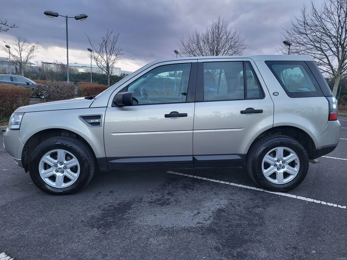 2013 LANDROVER FREELANDER 2.2D S AUTOMATIC - Image 4