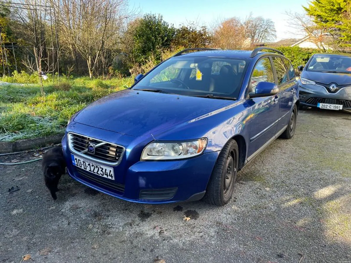 2010 Volvo V50 1.6d Drive - low tax - Image 2