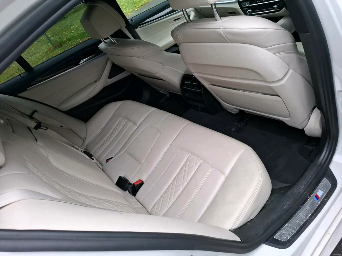 BMW 5-Series 2017 - Image 3