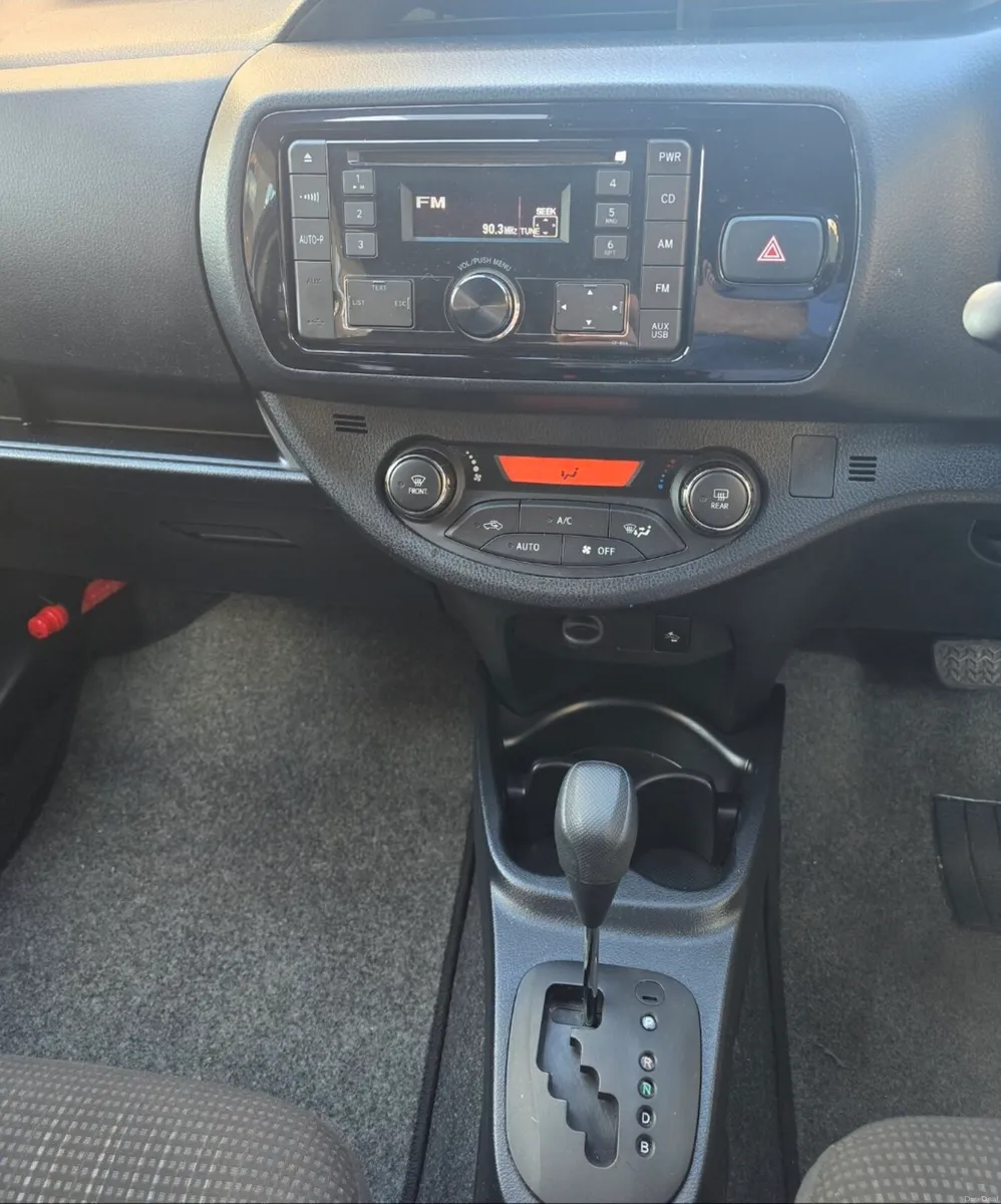 2018 Toyota Yaris 1.5 Auto Hybrid, NCT'D 27/06/28 - Image 6