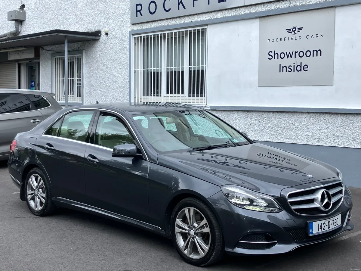 E300 HYBRID - AVANTGARDE - AUTO-LOW KMS-BLUETOOTH - Image 4