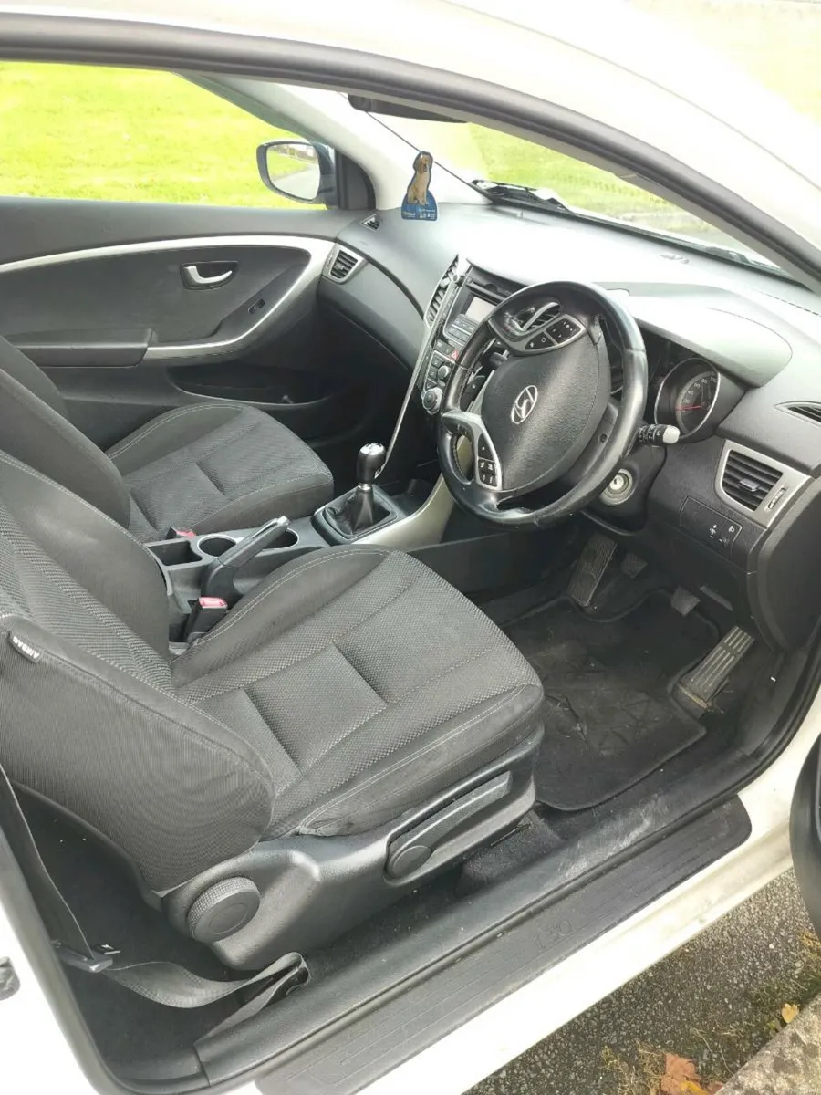 Hyundai i30 2014 - Image 4